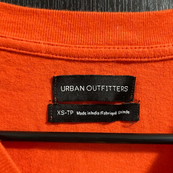 Urban Outfitters Balloon Sleeve Crop Top - Picture 3 of 3